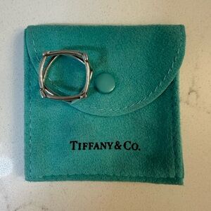 Tiffany & Co. Limited edition Frank Gehry silver ring